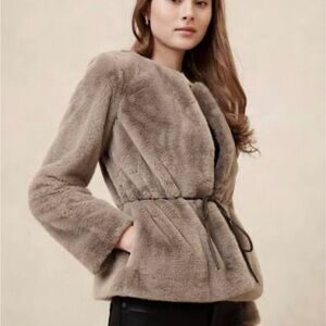 Banana Republic Faux Fur Tie-Waist Jacket. NWT. Retail $170.